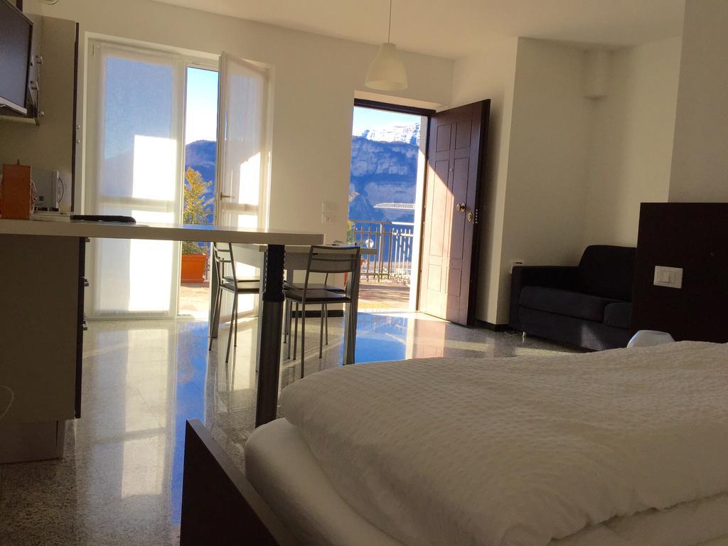 Апартаменти Casa Lampone Тренто Номер фото